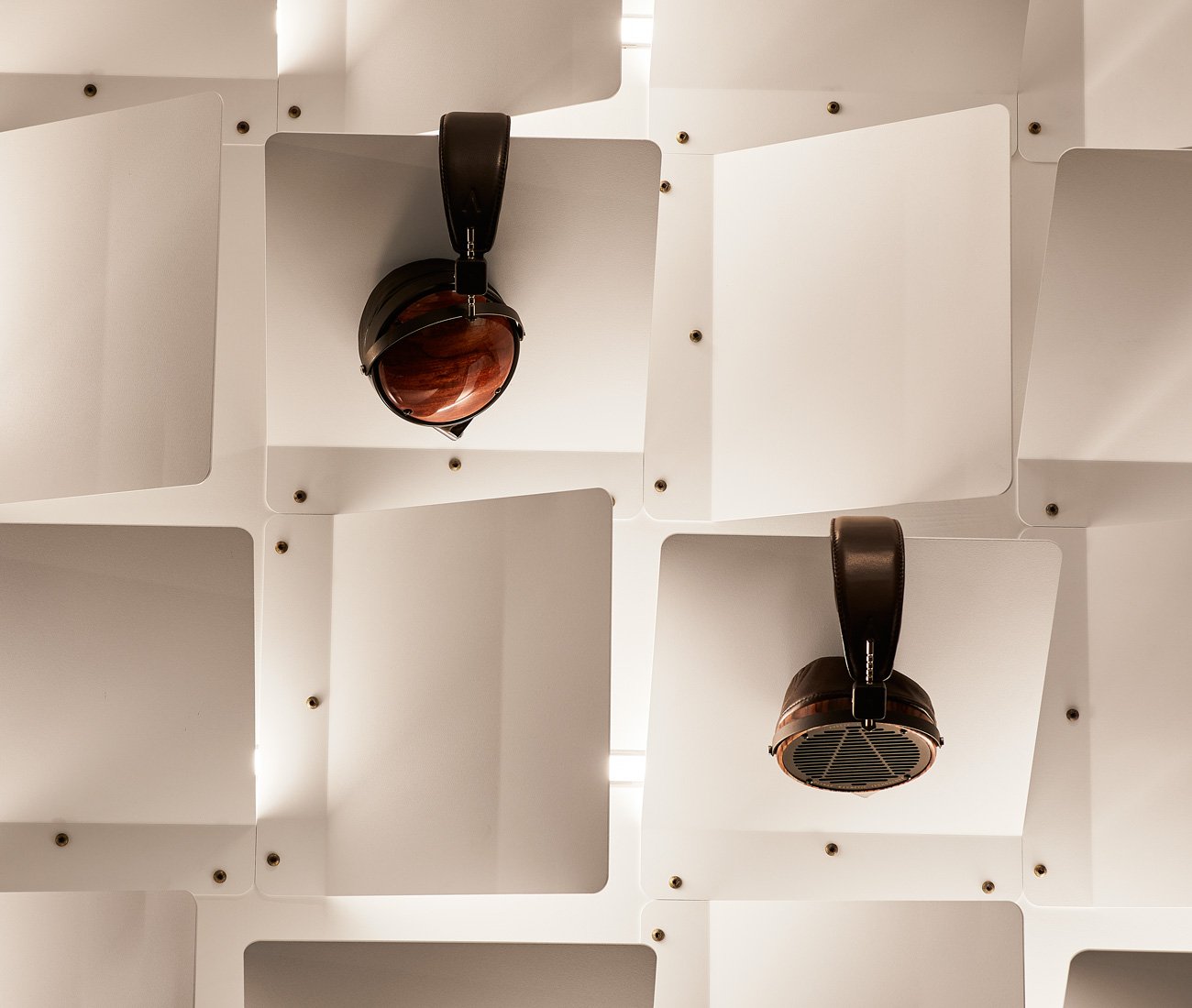 wall architectural detail at Headfoneshop, an audiophile hangout designed by Batay-Csorba Architects