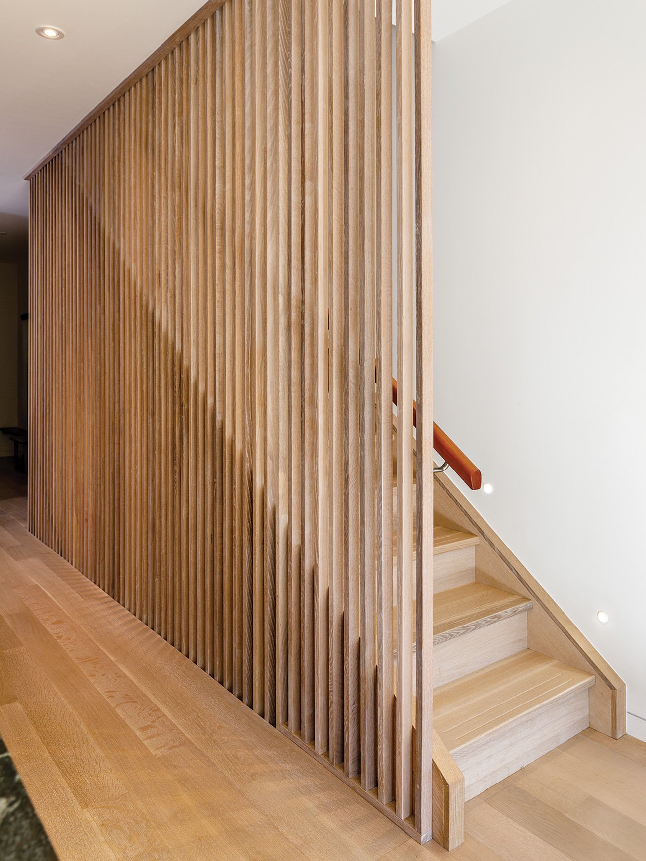 Slatted wood screen design - wood slat wall