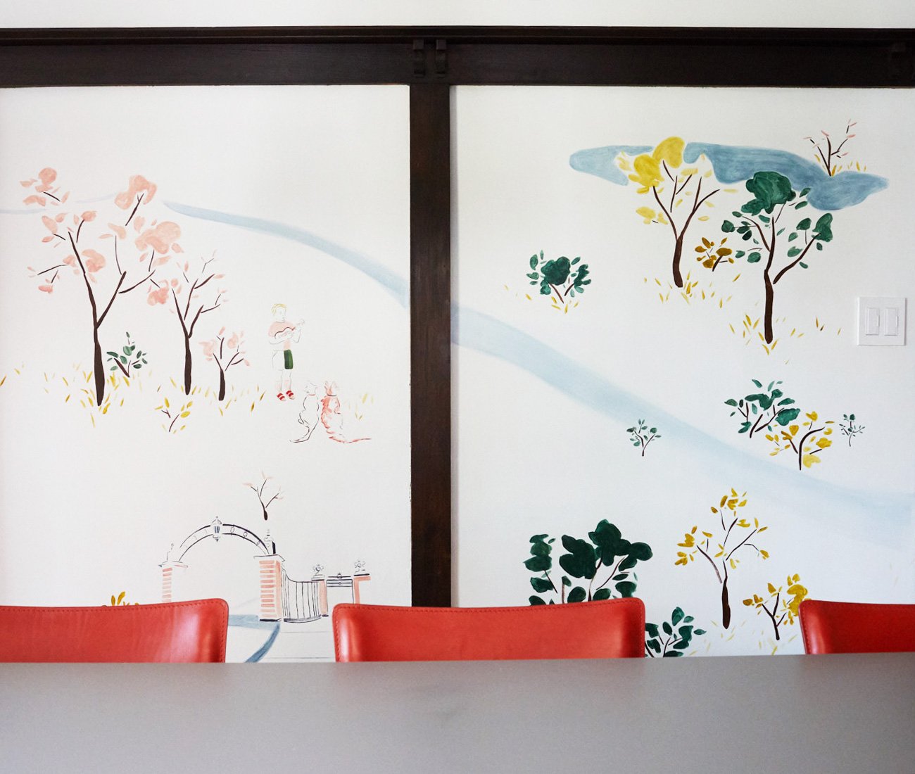 Sophie Williams mural in a Roncy Dining Room