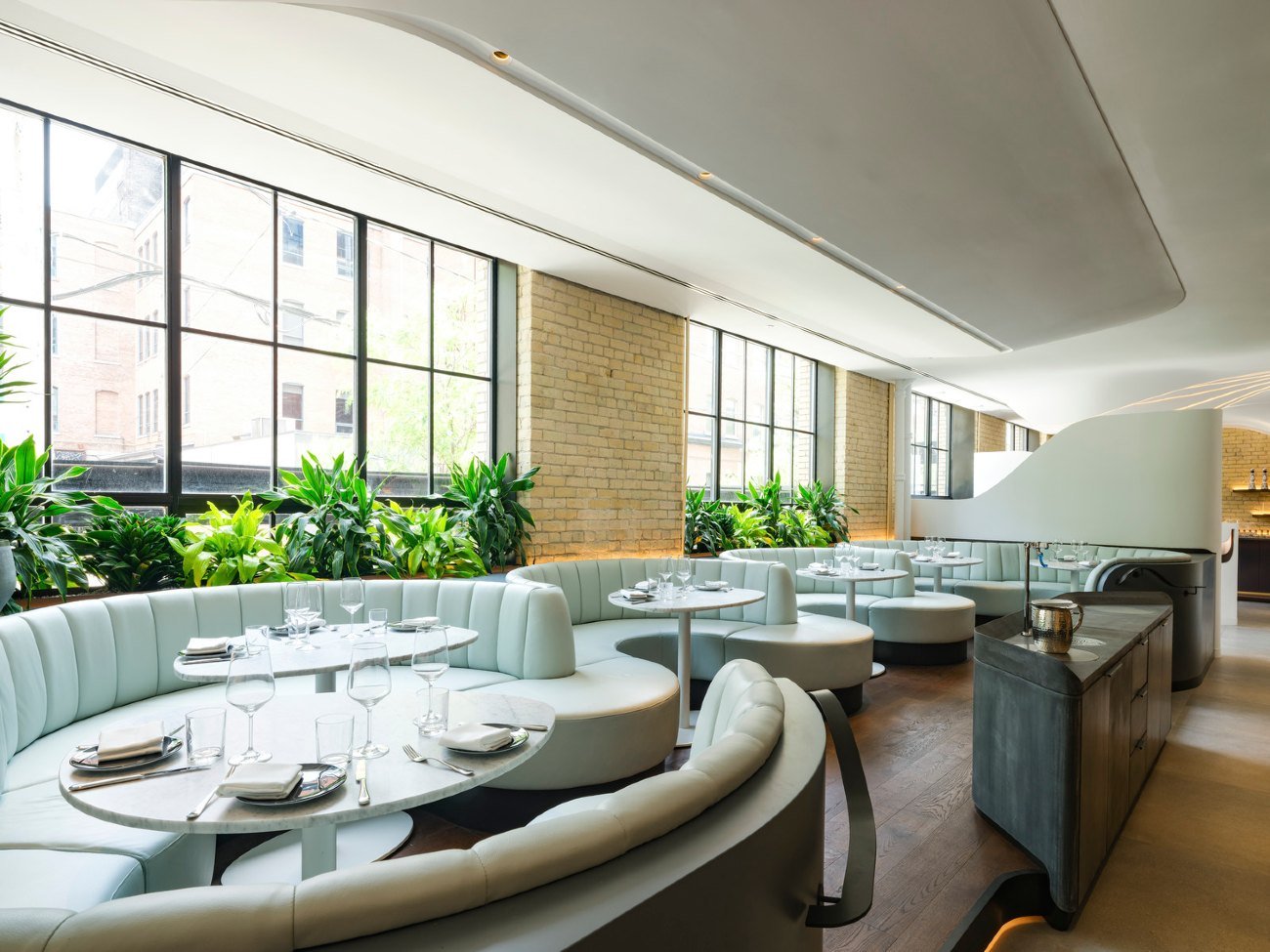 Owners and hospitality A-listers Amanda Bradley and Robin Goodfellow restaurant seatings area