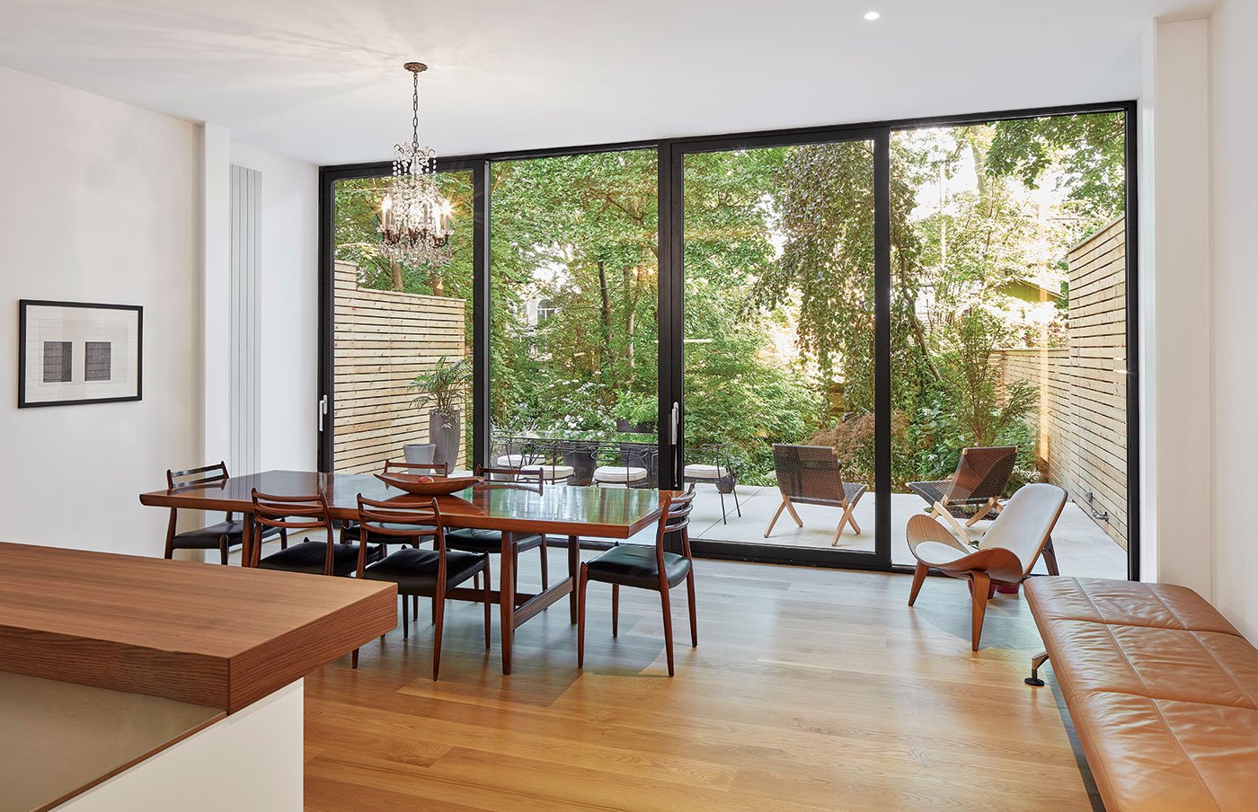 Living room with dining table and chairs