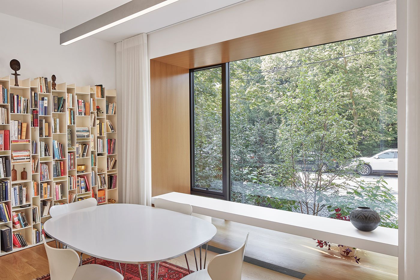 Tile House Interiors by Kohn Shnier Architects