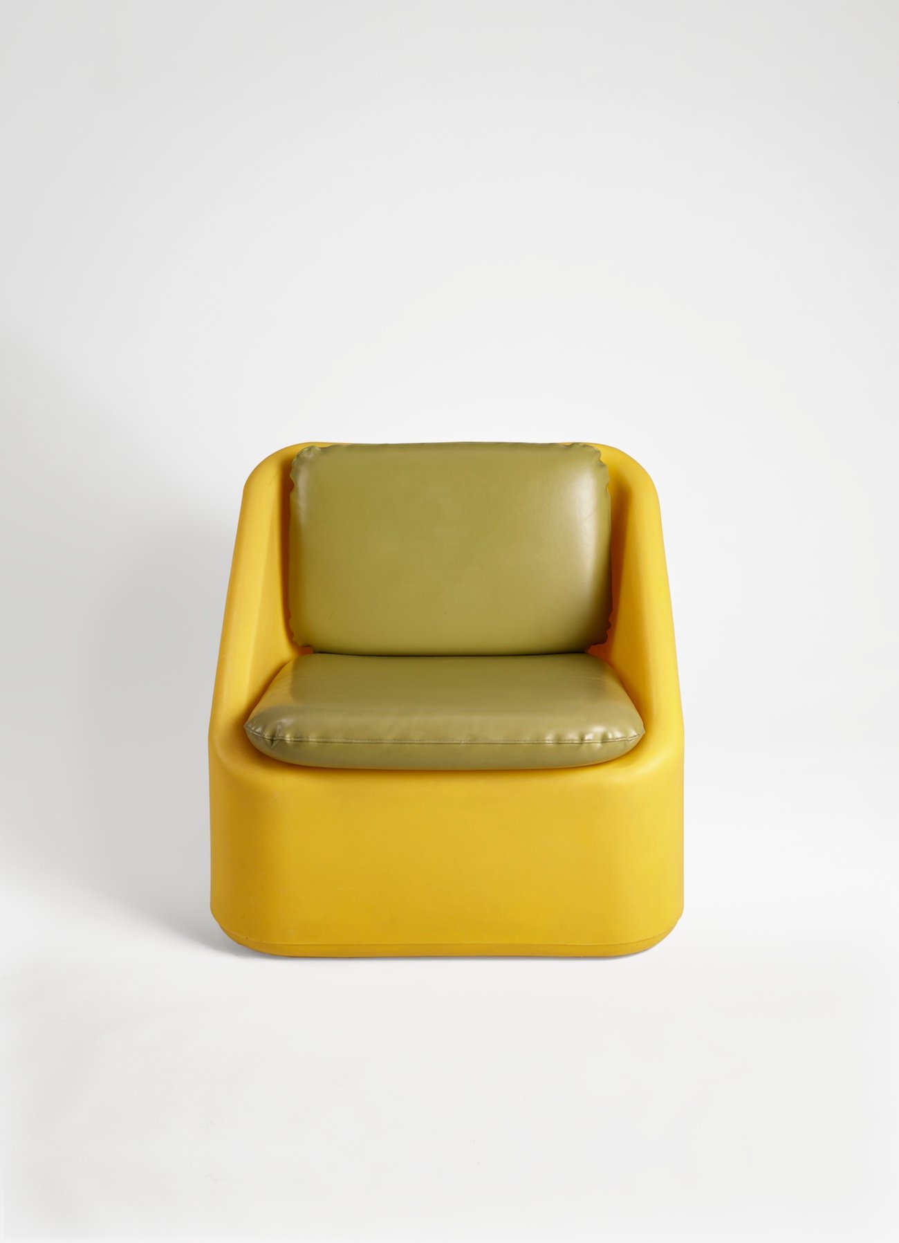 Habitat Chair (1967), designed by Jerry Adamson and Dudas Kuypers Rowan