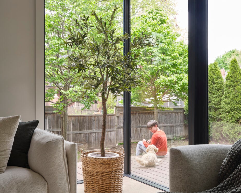 Davisville Duplex